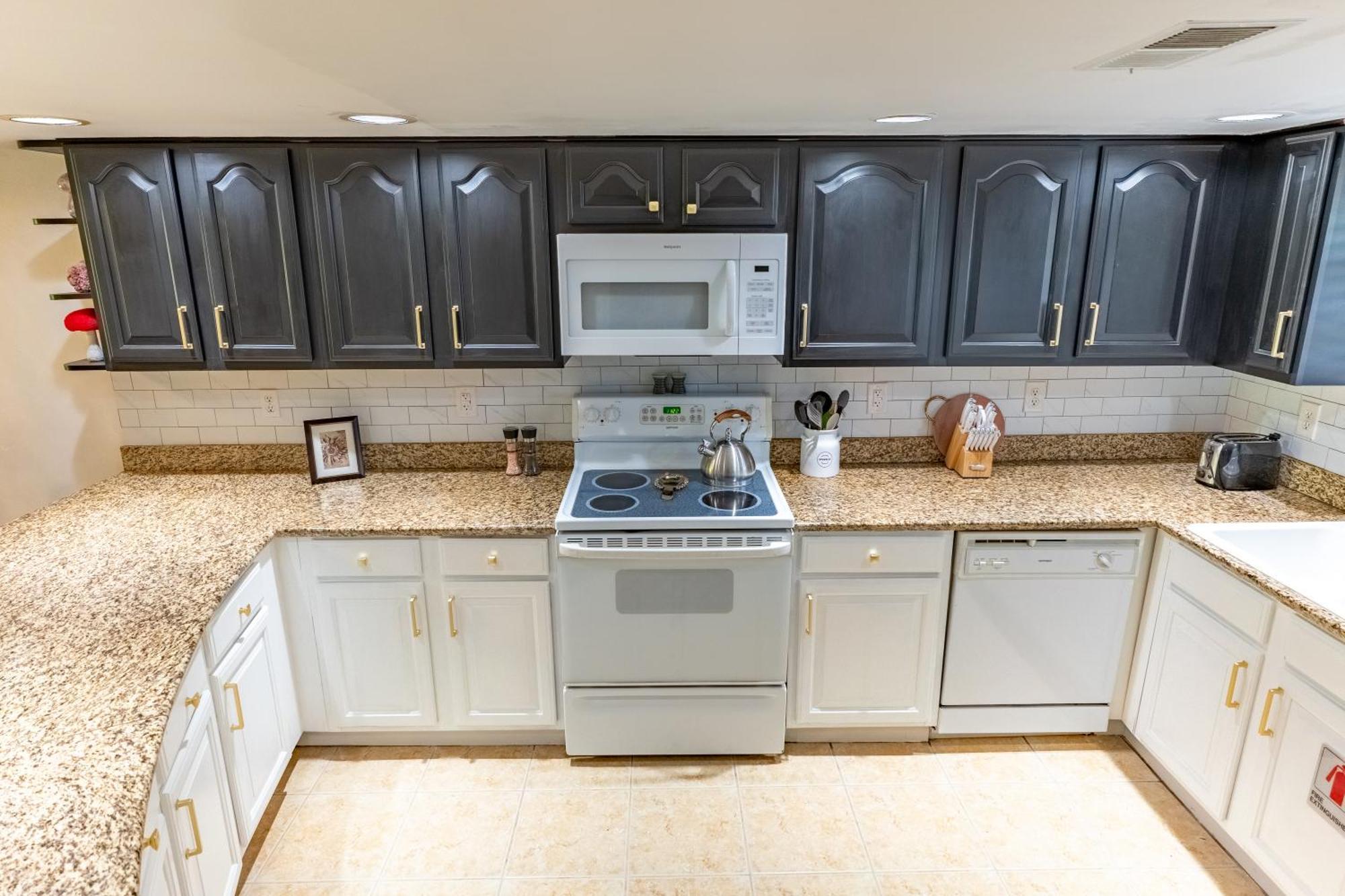 Luxurious Condo, Pool, Fireplace, Hiking Gatlinburg Exterior foto